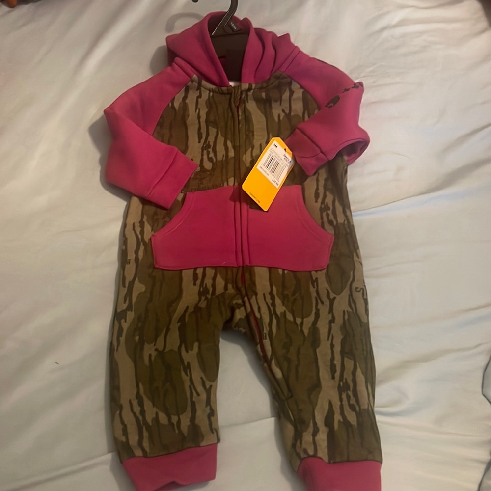 Carhartt sweatsuit